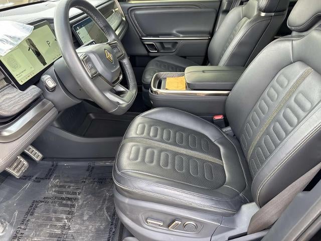 2022 RIVIAN R1T Adventure Package