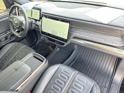 2022 RIVIAN R1T Adventure Package