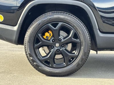 2022 RIVIAN R1T Adventure Package