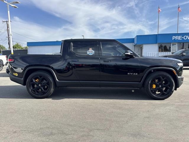 2022 RIVIAN R1T Adventure Package