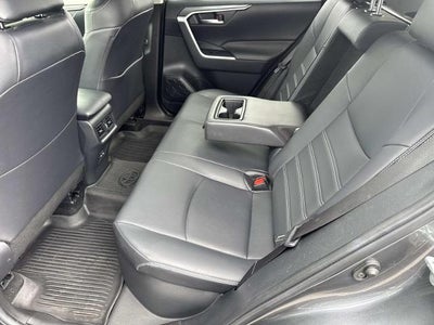 2022 Toyota RAV4 Hybrid XLE Premium