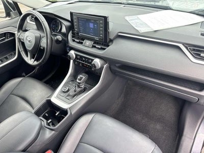 2022 Toyota RAV4 Hybrid XLE Premium