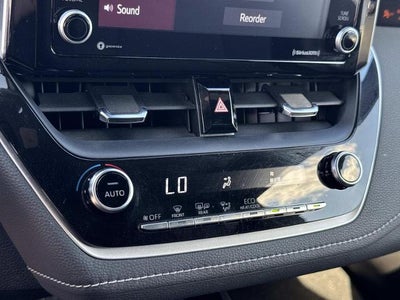 2022 Toyota Corolla Hatchback SE