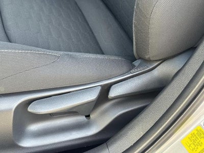 2022 Toyota Corolla Hatchback SE