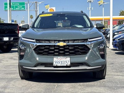 2025 Chevrolet Trax LT