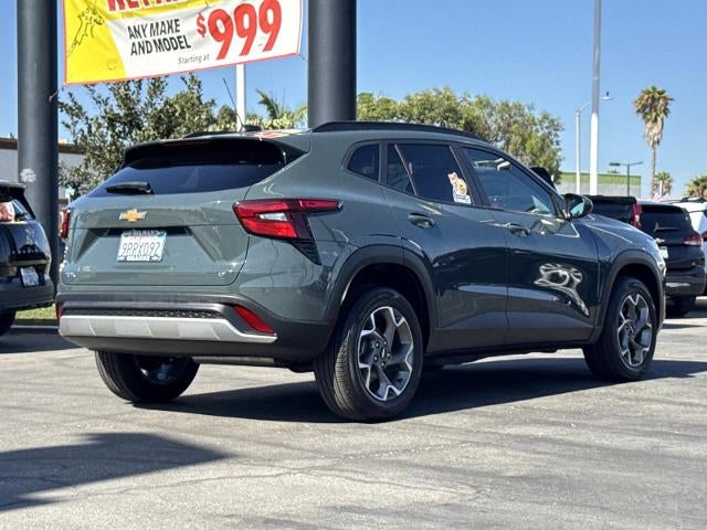 2025 Chevrolet Trax LT