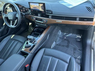 2022 Audi A4 Premium Plus 40 TFSI quattro S tronic